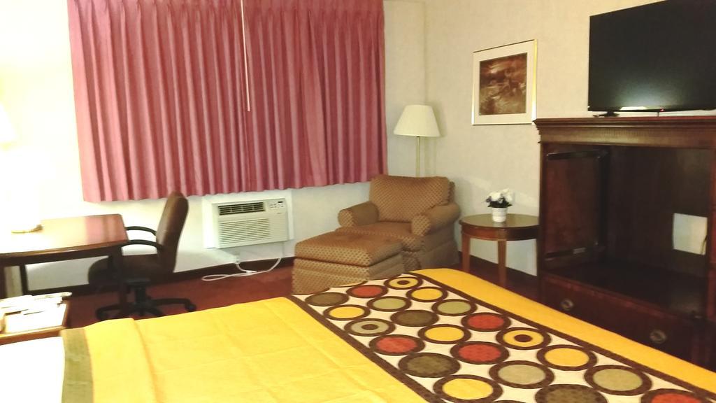 Americas Best Value Inn Ullin Mounds Екстер'єр фото